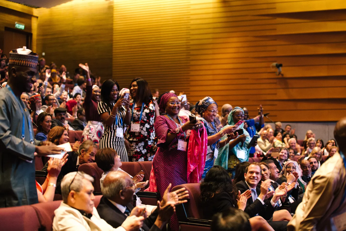 UICC: Participants at the World Cancer Congress 2018 cheering